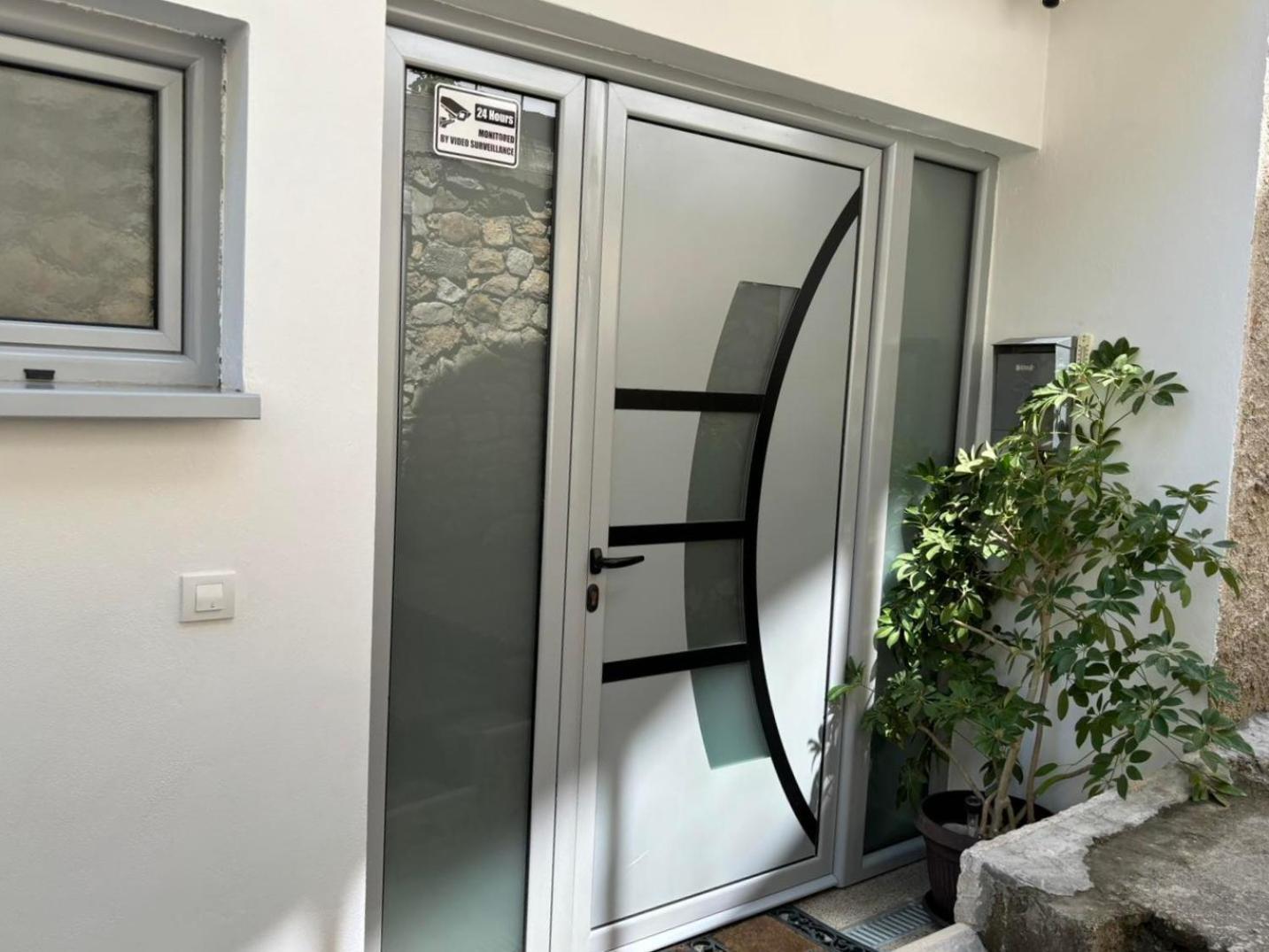 Mala Plaza Apartments Ulcinj Eksteriør billede